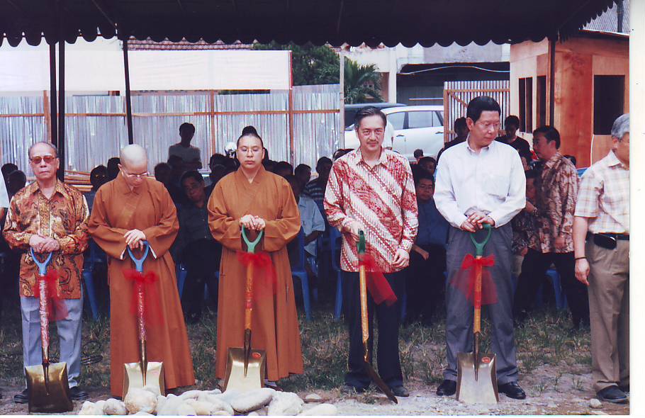 PELETAKAN BATU0004